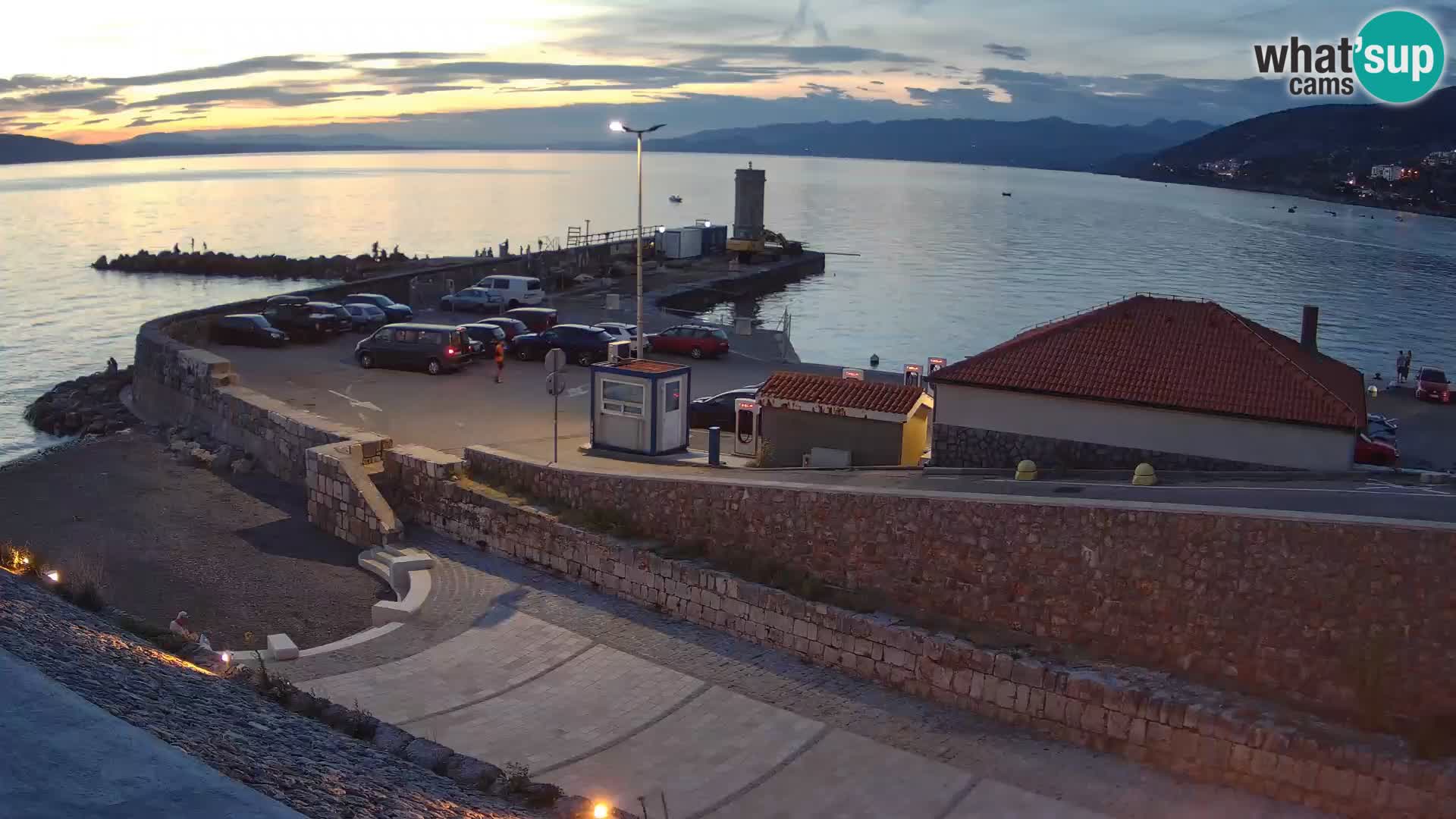 Webcam Porto di Segna – Frangiflutti e Faro in diretta