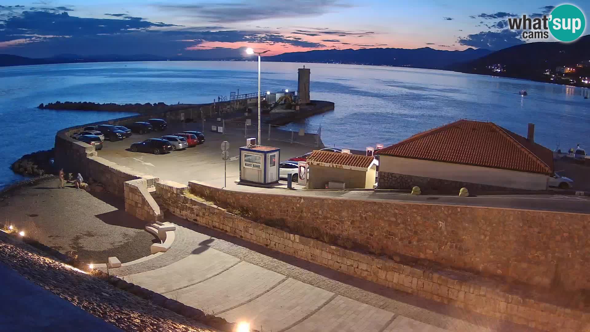 Webcam Porto di Segna – Frangiflutti e Faro in diretta