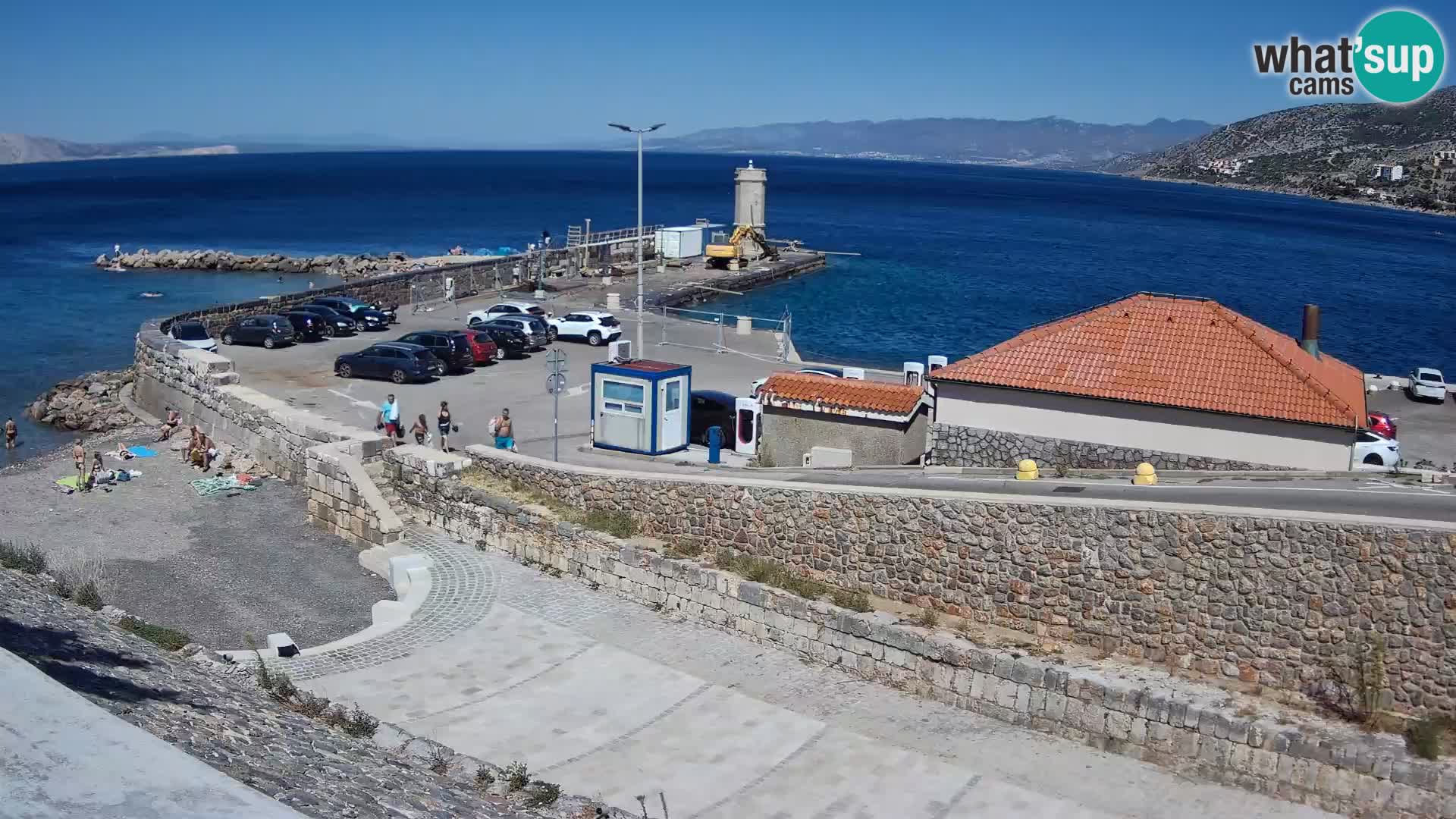 Senj Hafen Webcam – Wellenbrecher & Leuchtturm Liveblick