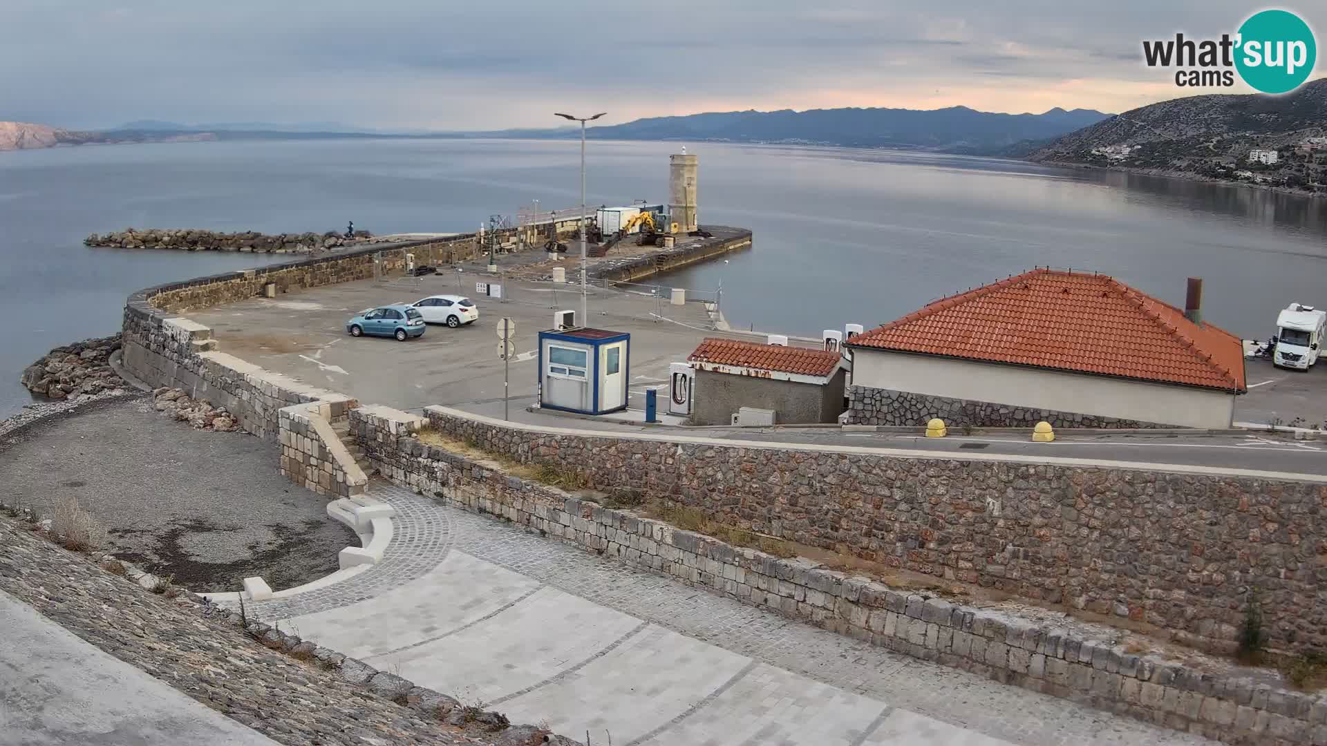 Senj Harbour Webcam – Breakwater & Lighthouse Live View