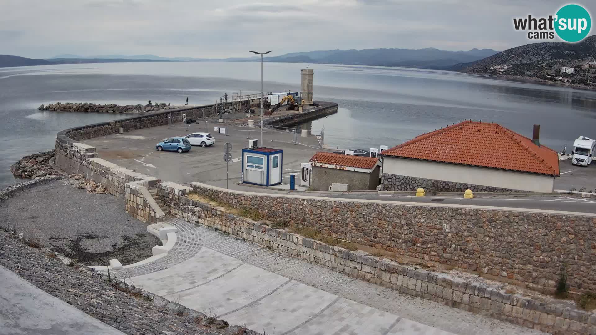 Senj Hafen Webcam – Wellenbrecher & Leuchtturm Liveblick