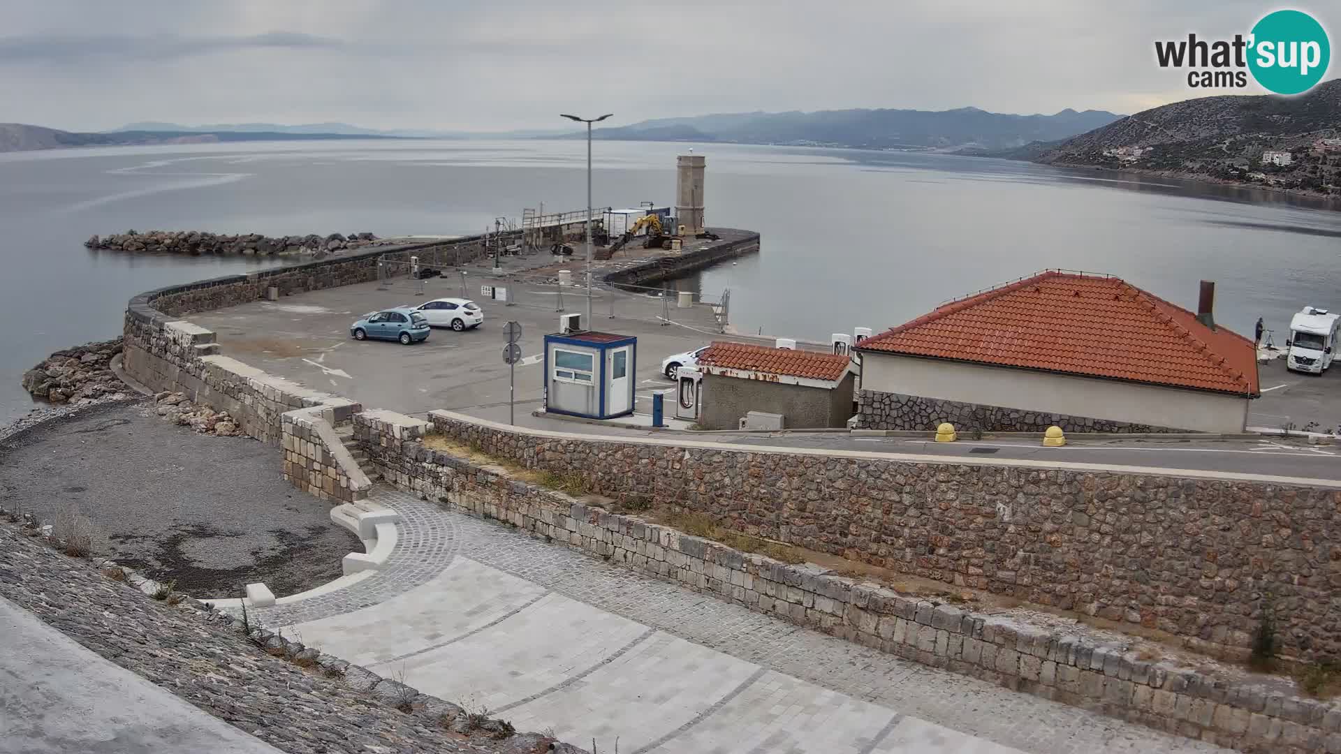 Webcam Porto di Segna – Frangiflutti e Faro in diretta