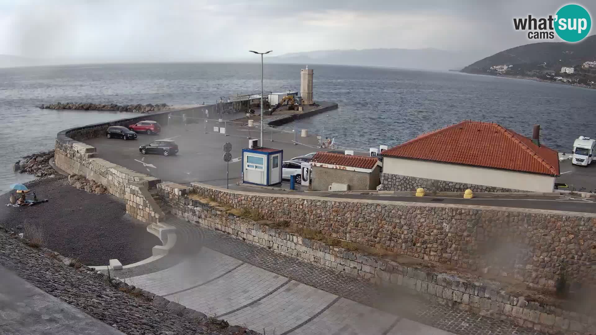 Webcam Porto di Segna – Frangiflutti e Faro in diretta