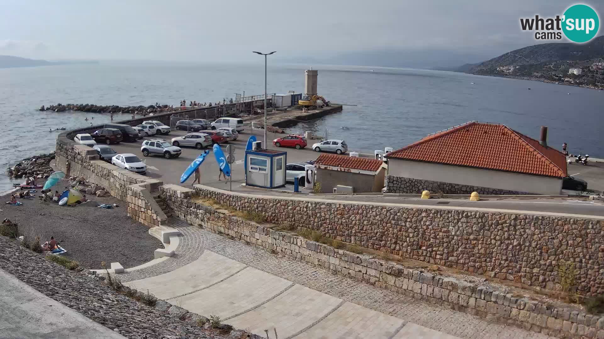 Senj Hafen Webcam – Wellenbrecher & Leuchtturm Liveblick