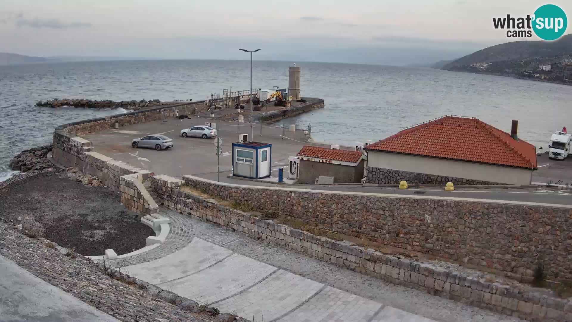Webcam Porto di Segna – Frangiflutti e Faro in diretta