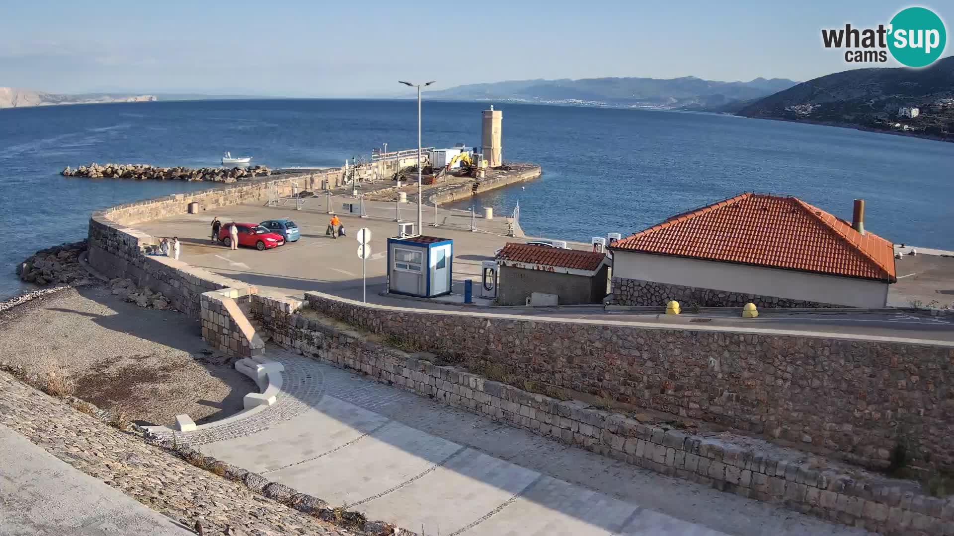 Web kamera Senj luka – Lukobran i svjetionik uživo