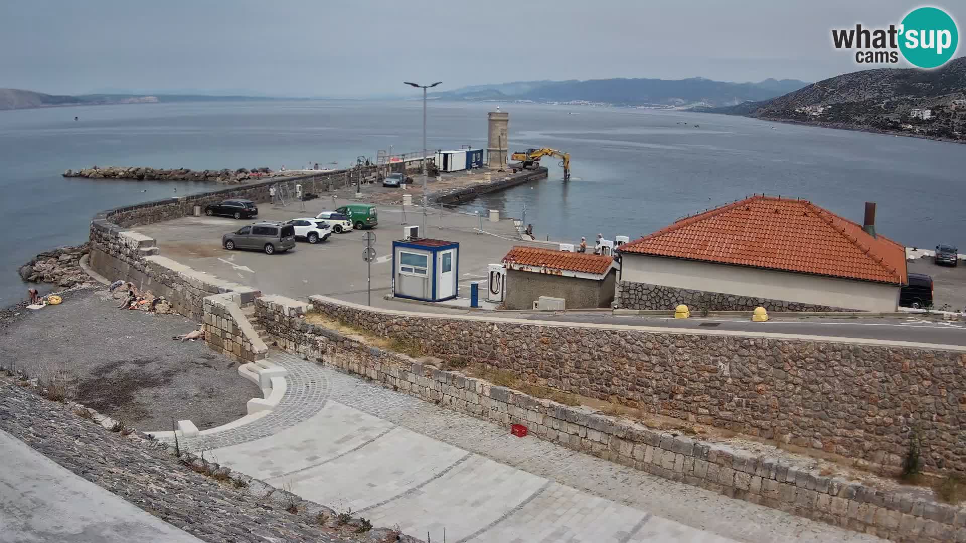 Web kamera Senj luka – Lukobran i svjetionik uživo