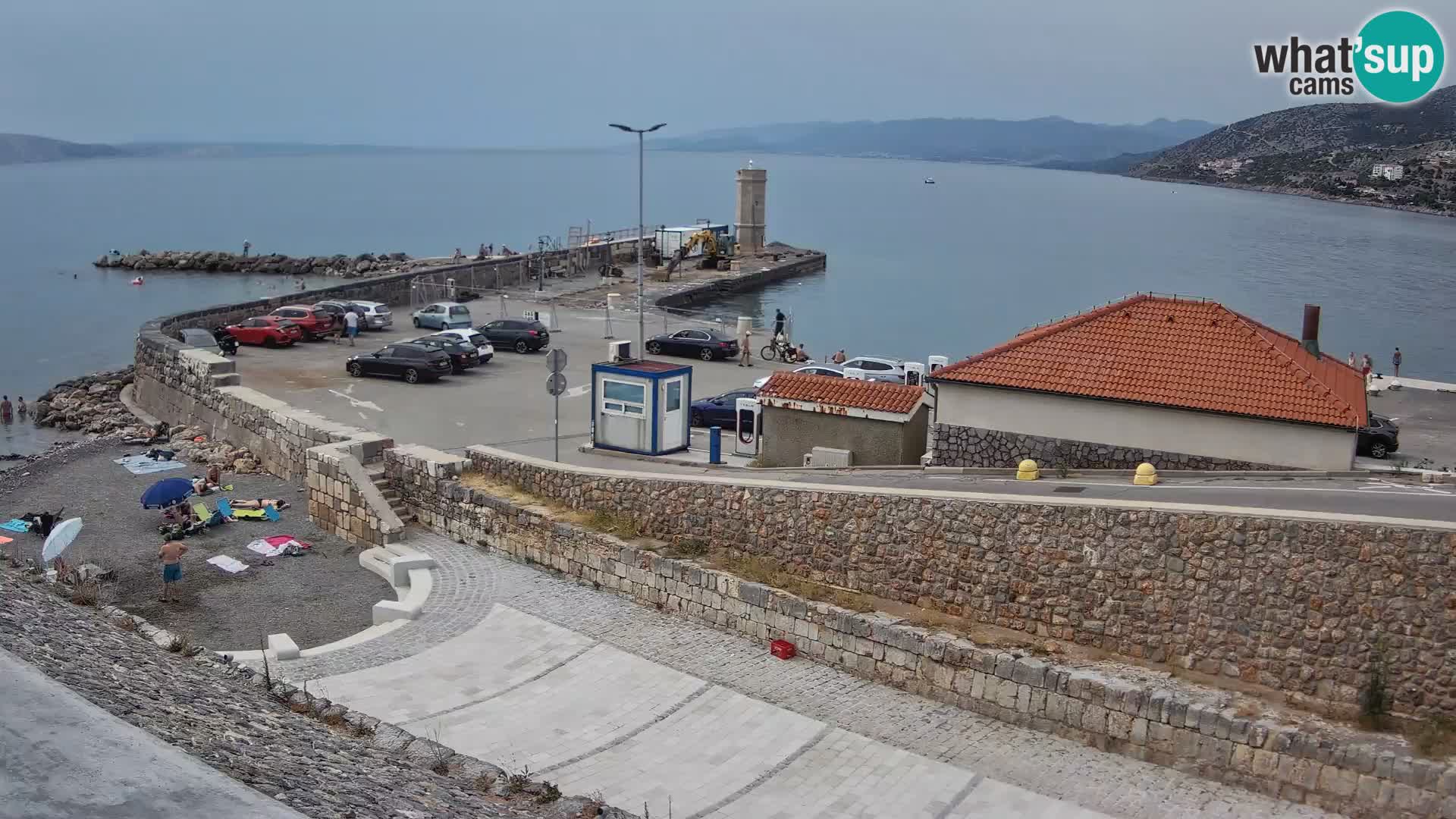 Web kamera Senj luka – Lukobran i svjetionik uživo
