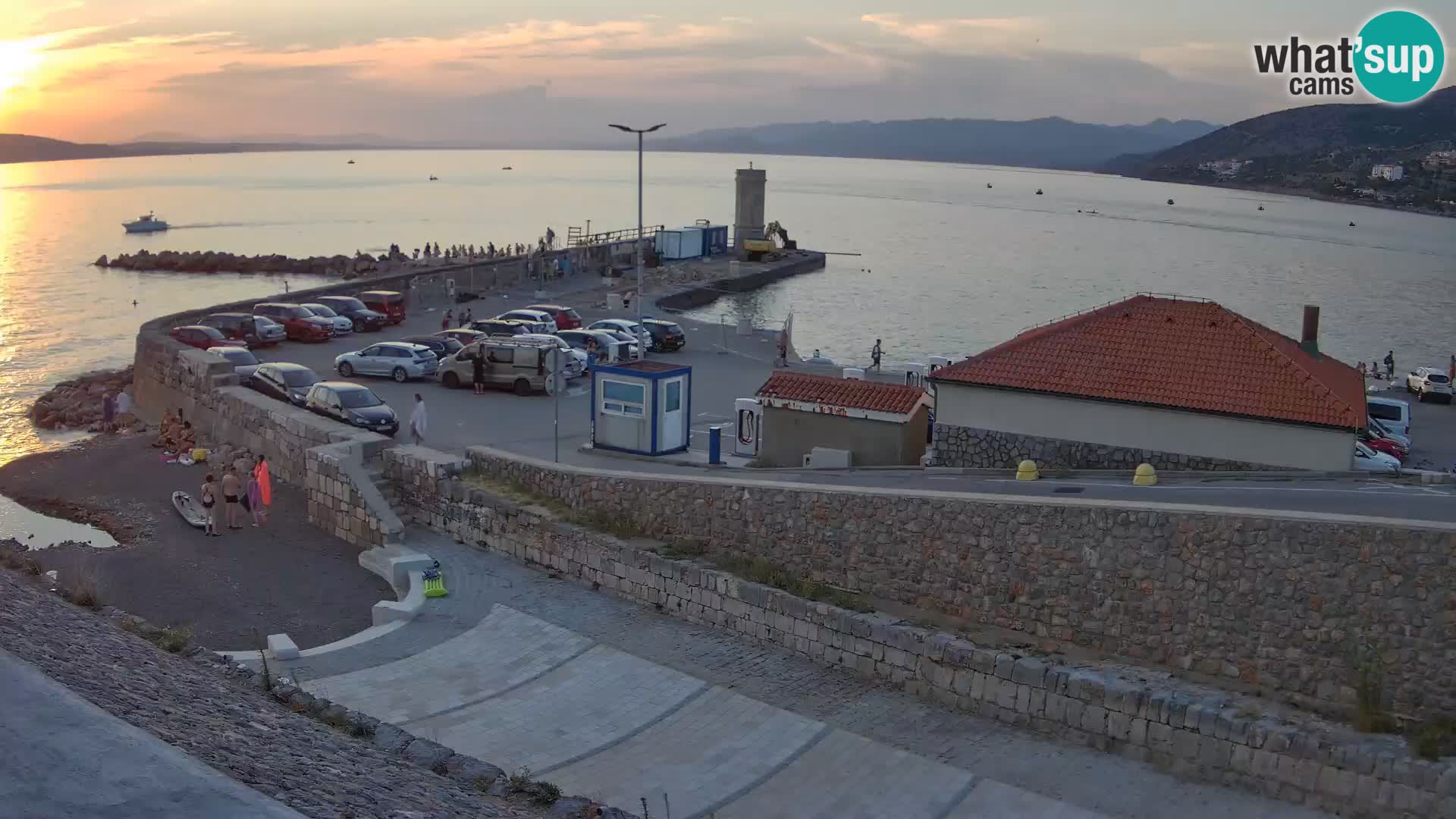 Webcam port de Senj – Vue sur la jetée et le phare
