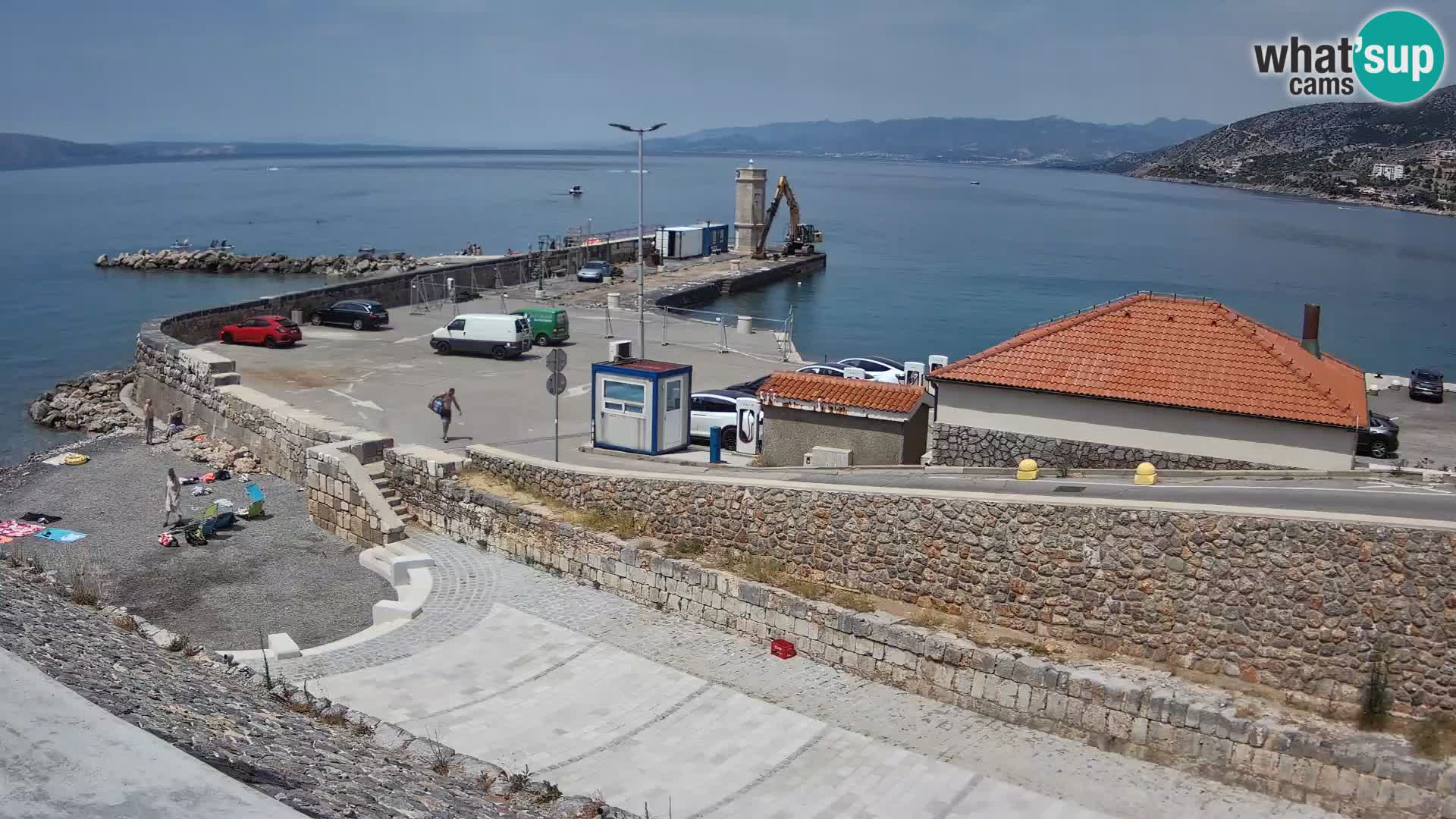 Web kamera Senj luka – Lukobran i svjetionik uživo