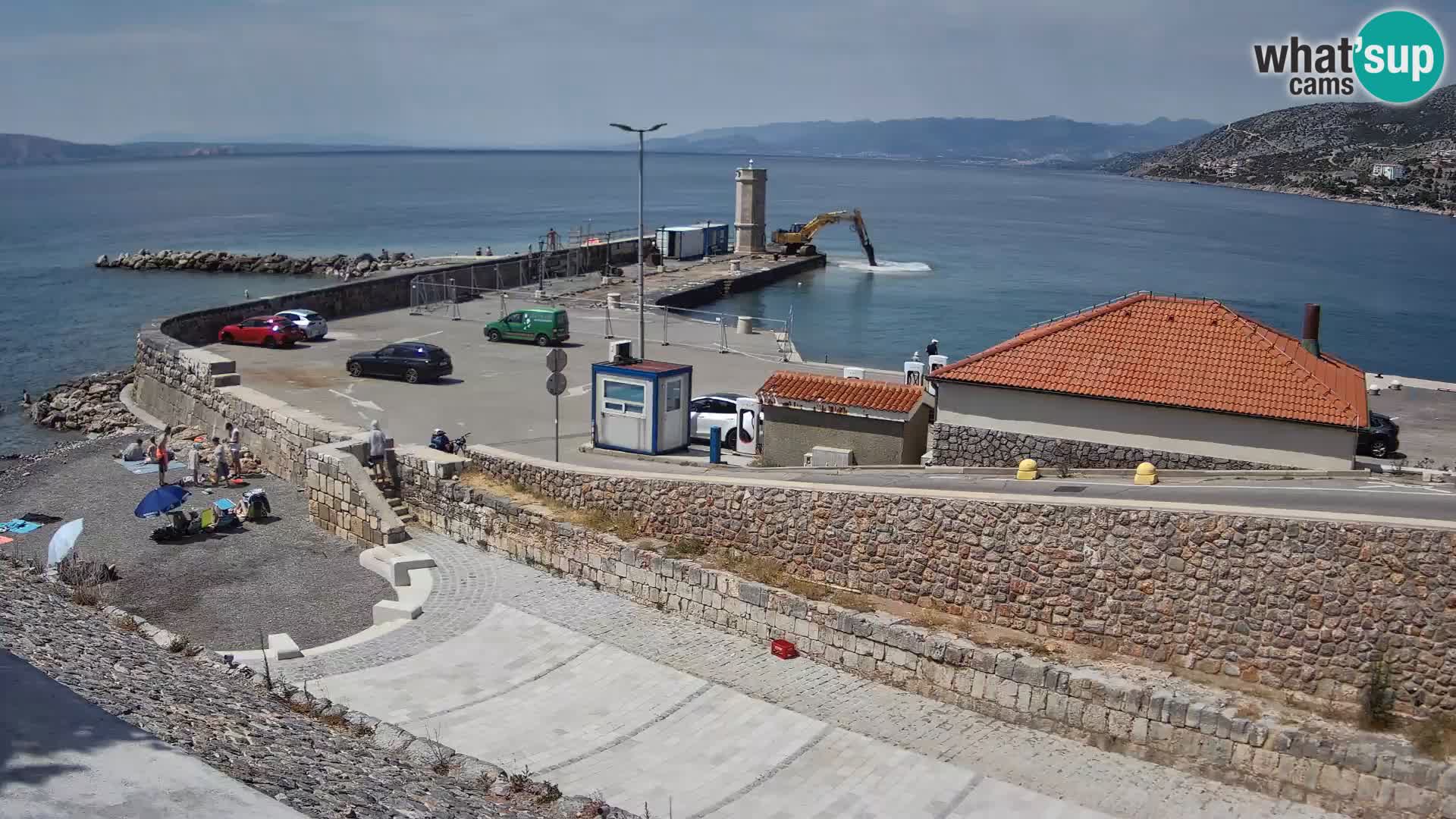 Web kamera Senj luka – Lukobran i svjetionik uživo