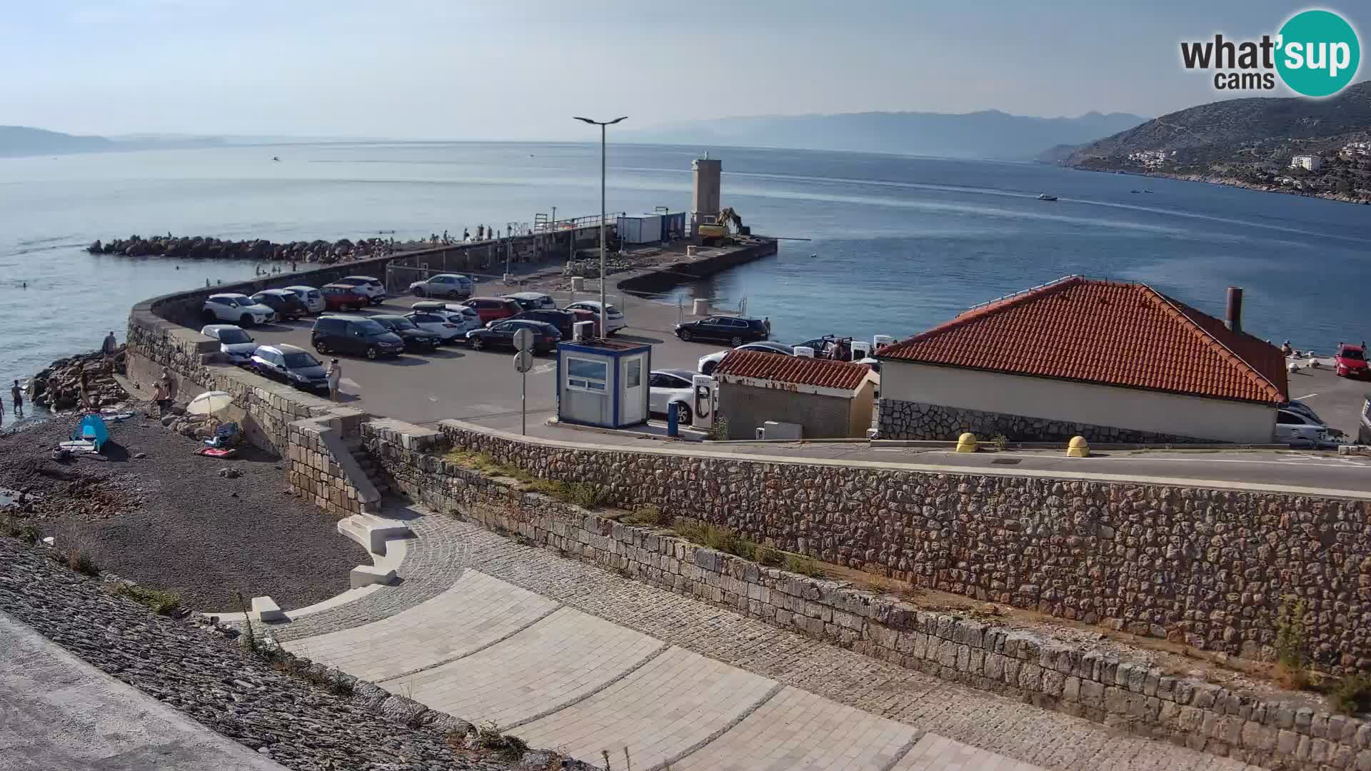 Web kamera Senj luka – Lukobran i svjetionik uživo
