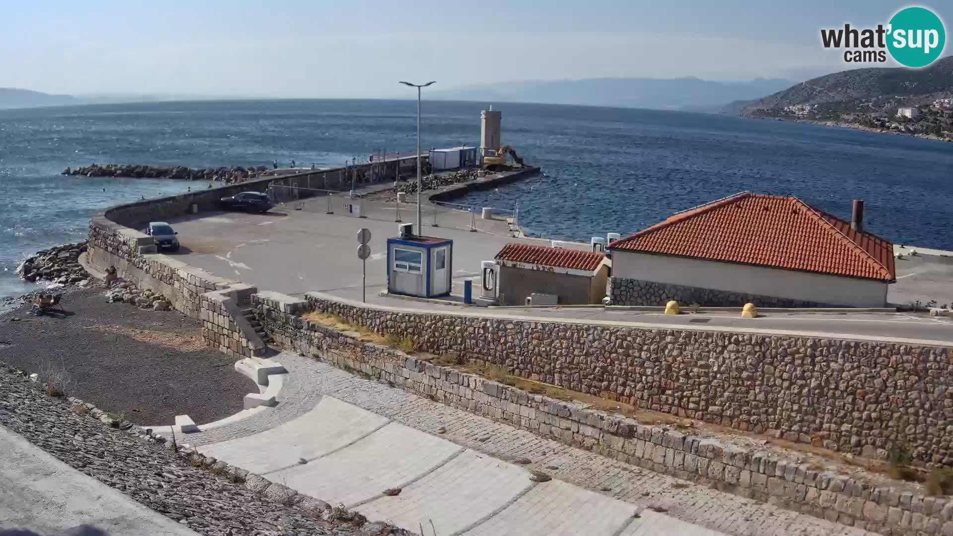 Senj Hafen Webcam – Wellenbrecher & Leuchtturm Liveblick