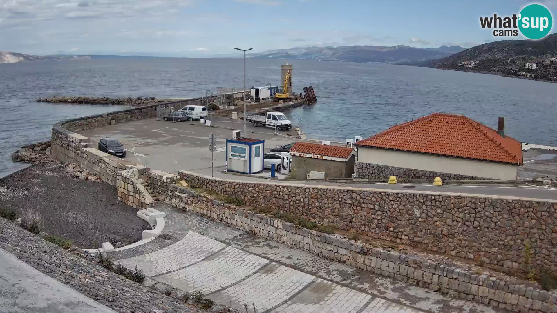 Webcam Porto di Segna – Frangiflutti e Faro in diretta