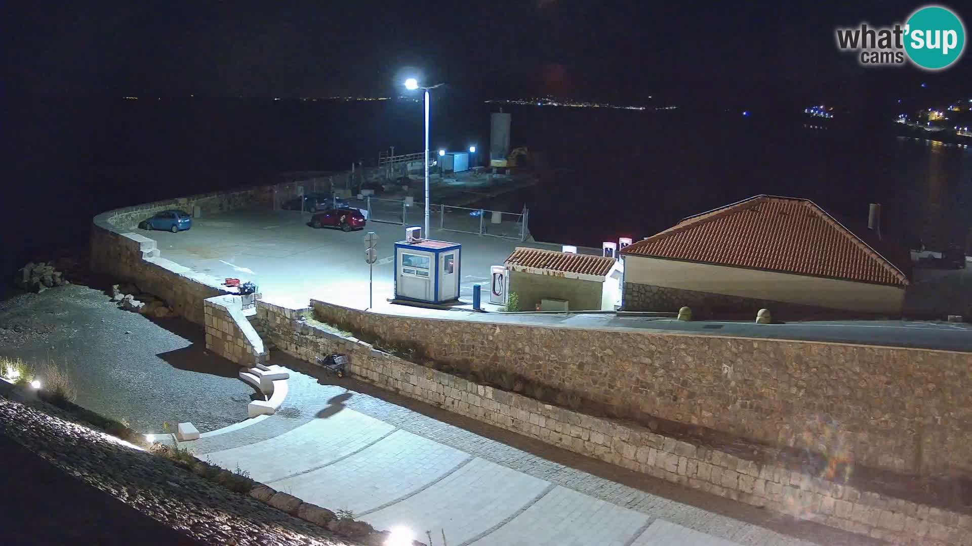 Senj Hafen Webcam – Wellenbrecher & Leuchtturm Liveblick