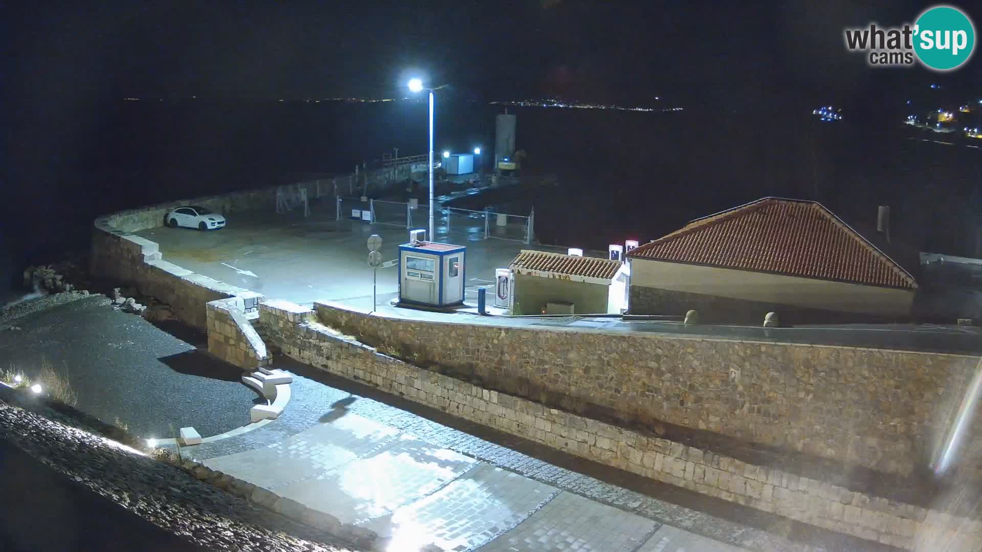 Webcam puerto de Senj – Rompeolas y faro en directo