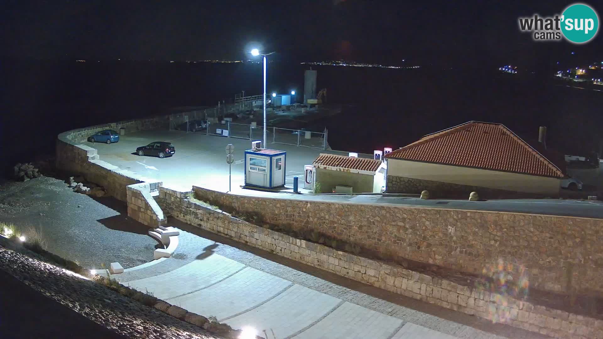 Senj Hafen Webcam – Wellenbrecher & Leuchtturm Liveblick