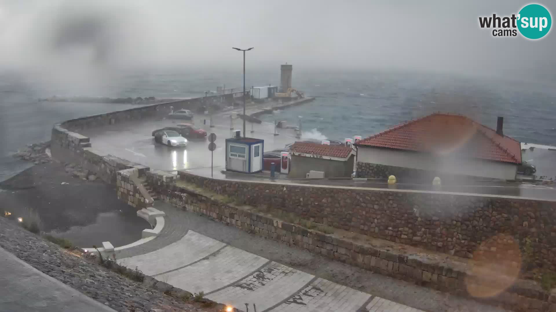 Webcam Porto di Segna – Frangiflutti e Faro in diretta