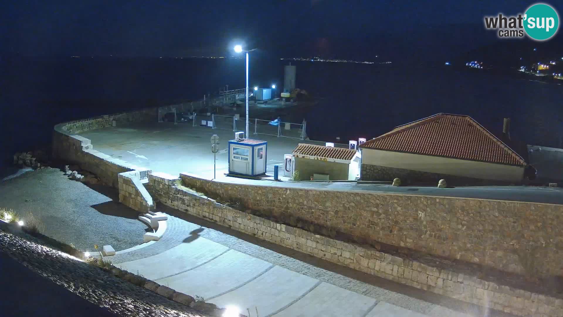 Webcam puerto de Senj – Rompeolas y faro en directo