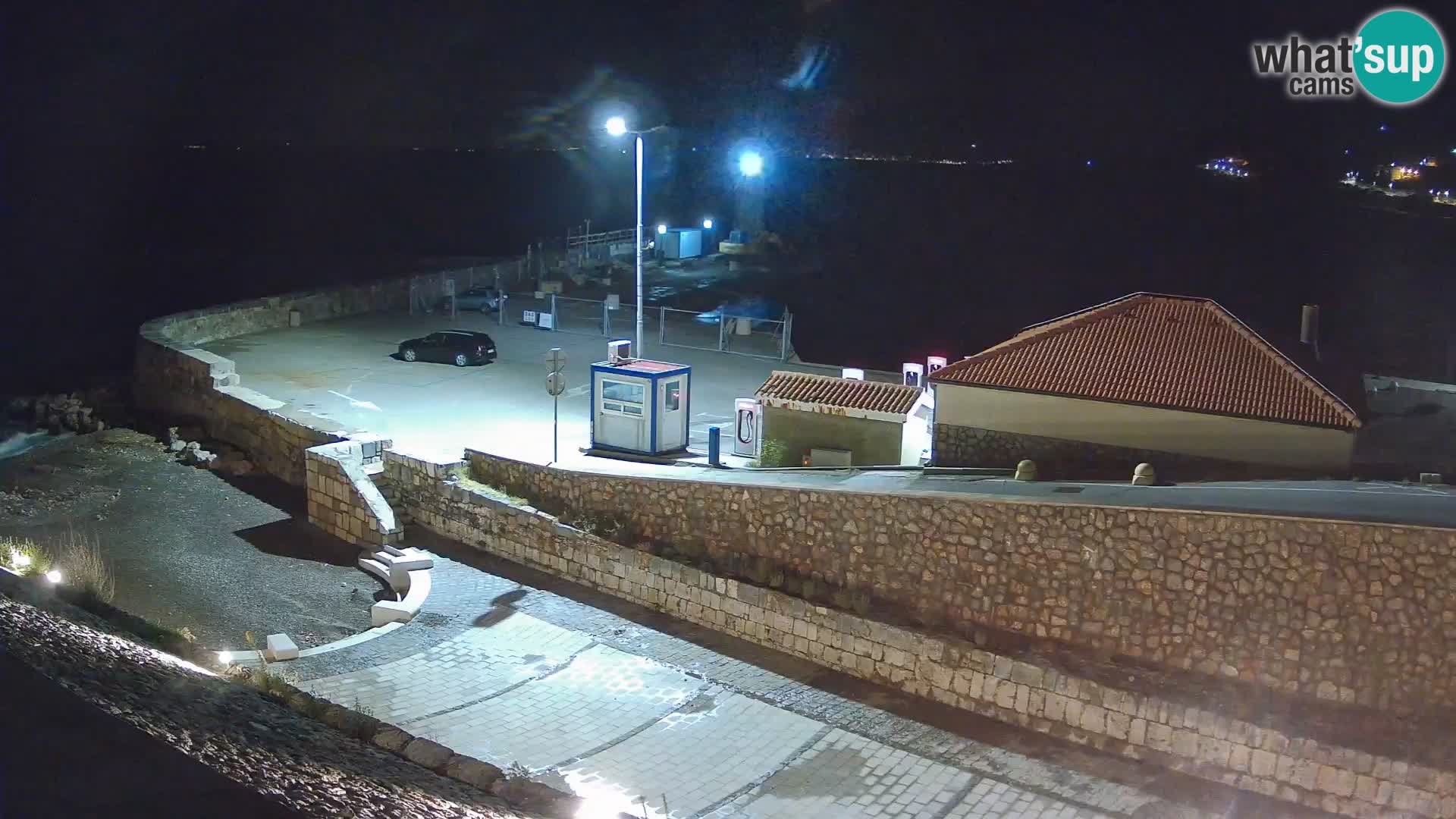 Webcam port de Senj – Vue sur la jetée et le phare