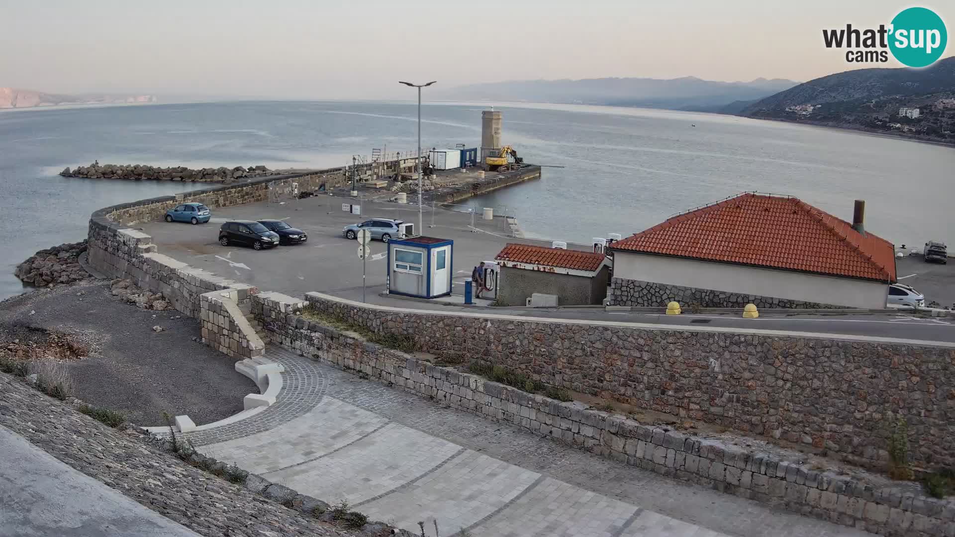Webcam puerto de Senj – Rompeolas y faro en directo