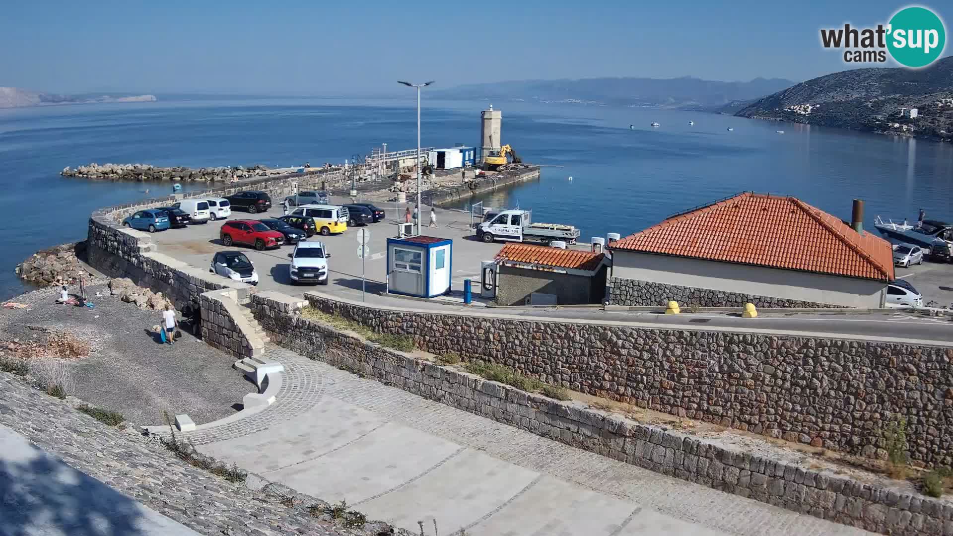 Webcam Porto di Segna – Frangiflutti e Faro in diretta