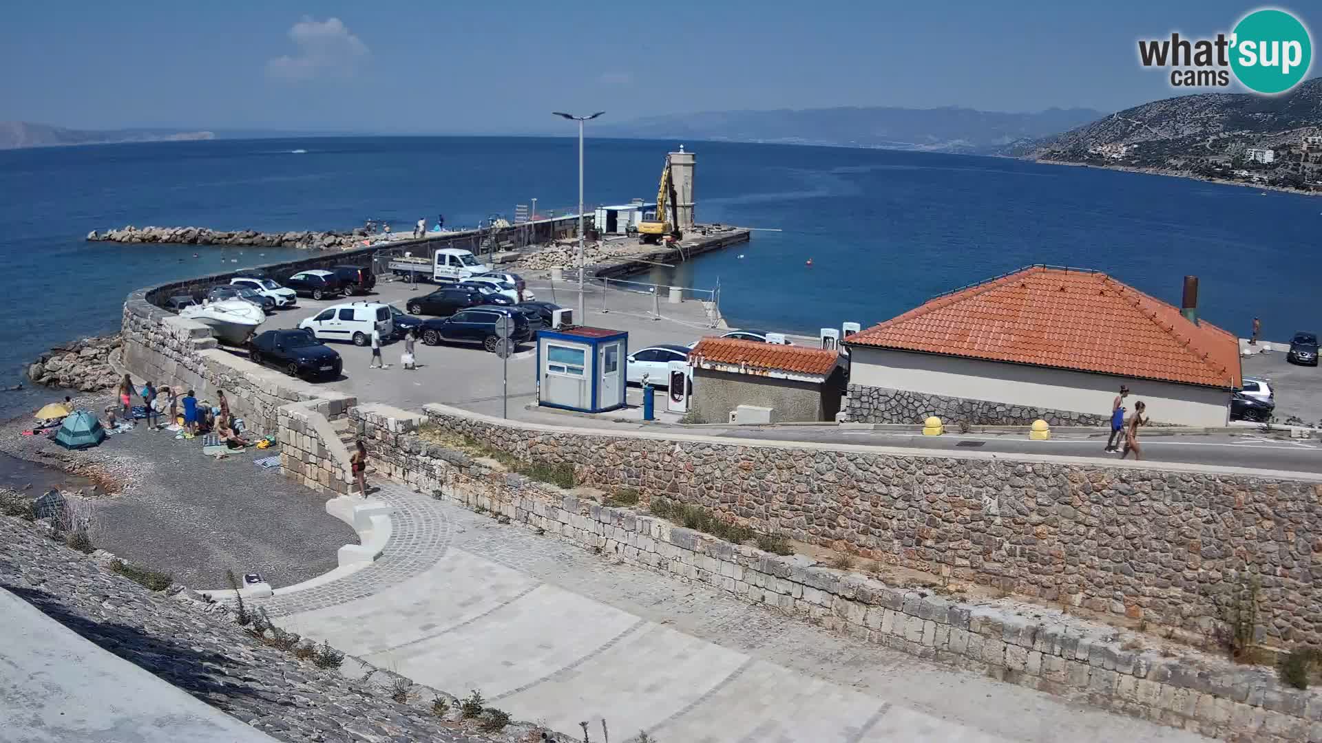 Web kamera Senj luka – Lukobran i svjetionik uživo