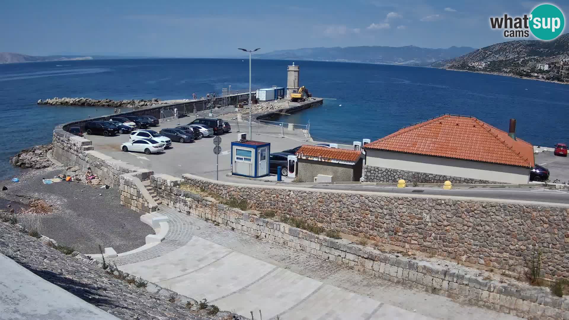 Webcam port de Senj – Vue sur la jetée et le phare
