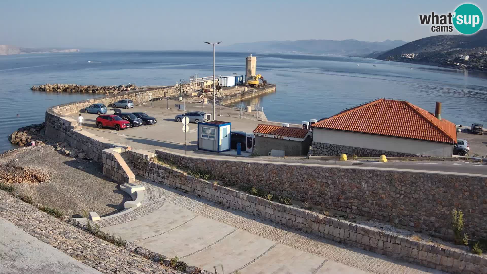 Webcam puerto de Senj – Rompeolas y faro en directo