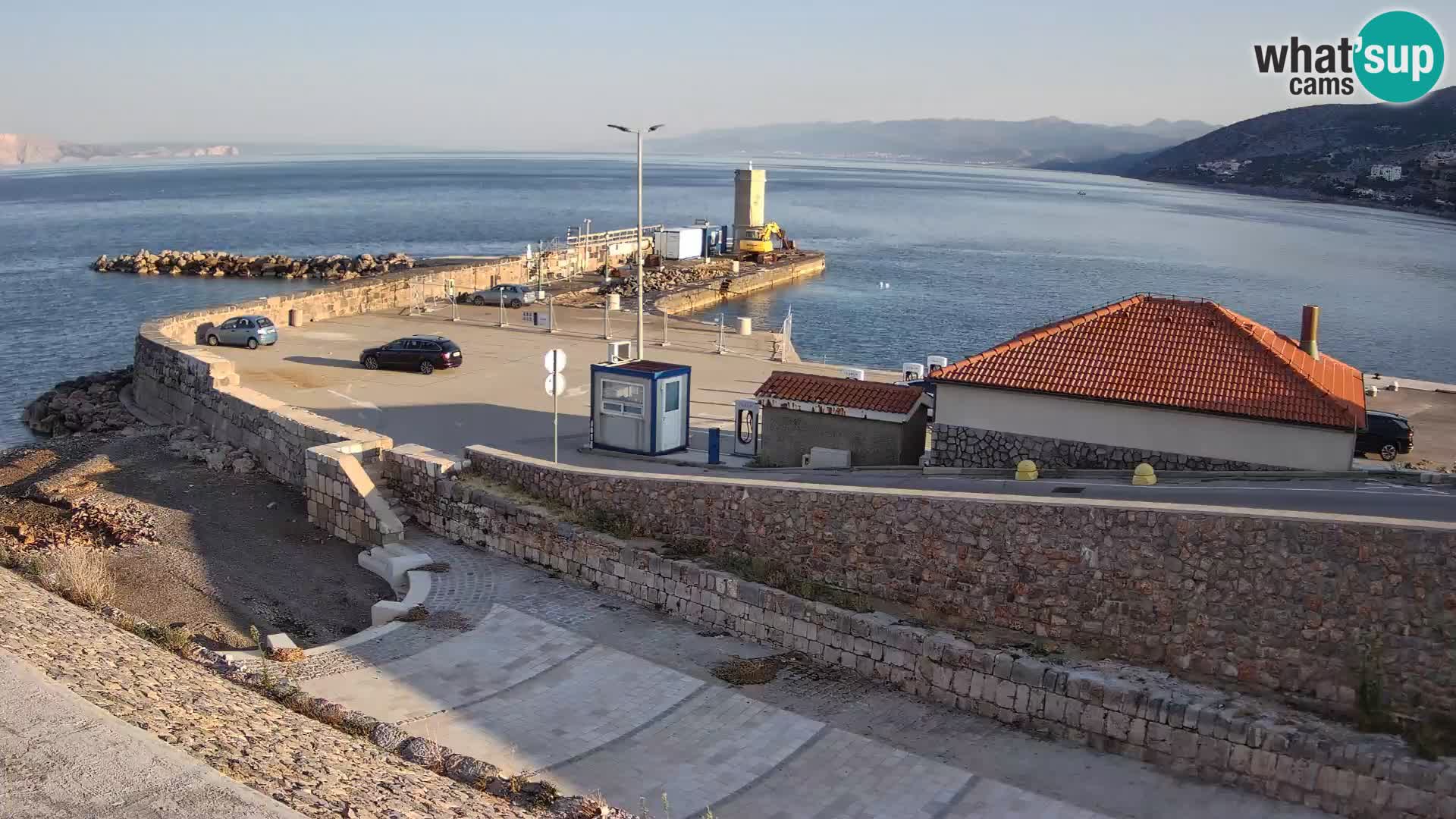 Senj Harbour Webcam – Breakwater & Lighthouse Live View