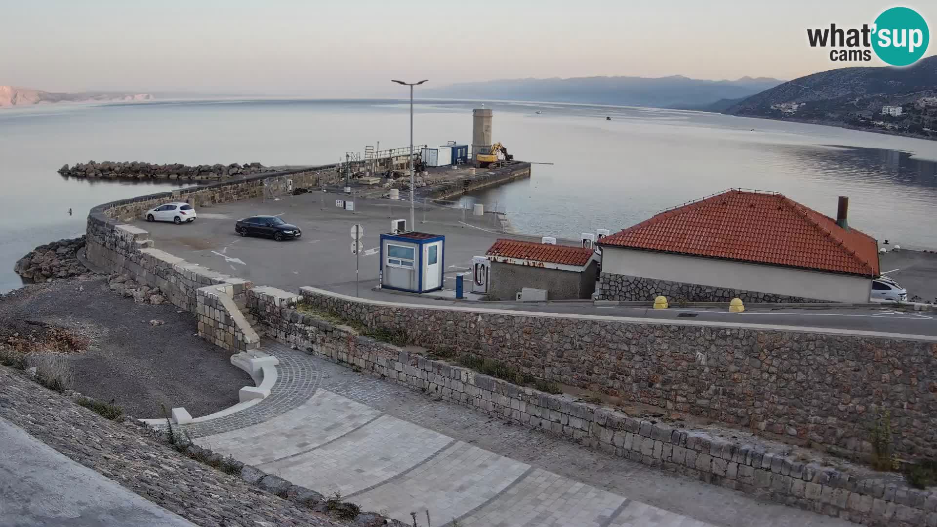 Senj Harbour Webcam – Breakwater & Lighthouse Live View