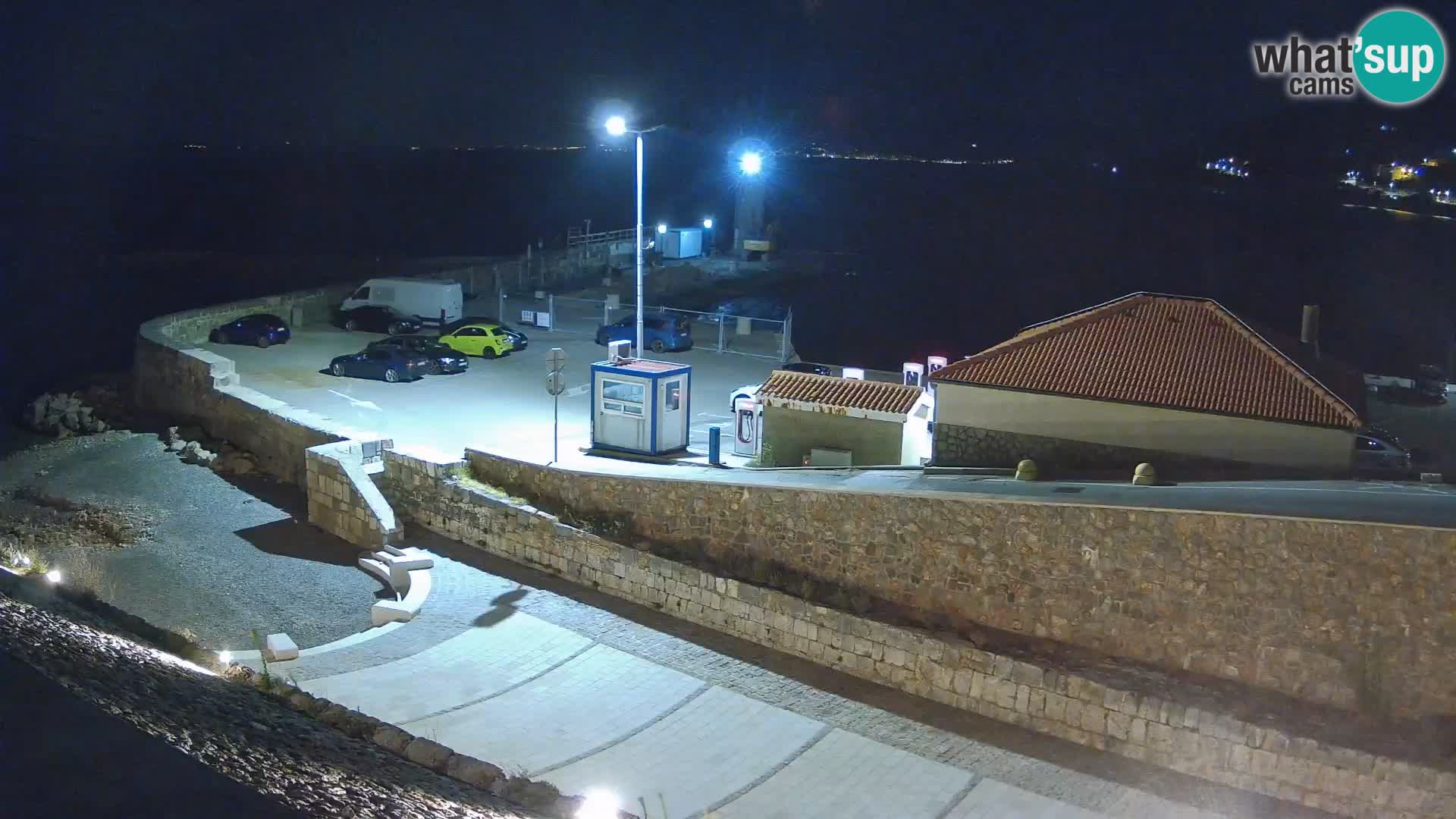 Webcam port de Senj – Vue sur la jetée et le phare