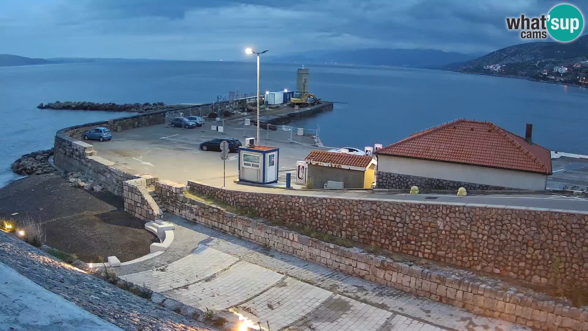 Senj Harbour Webcam – Breakwater & Lighthouse Live View
