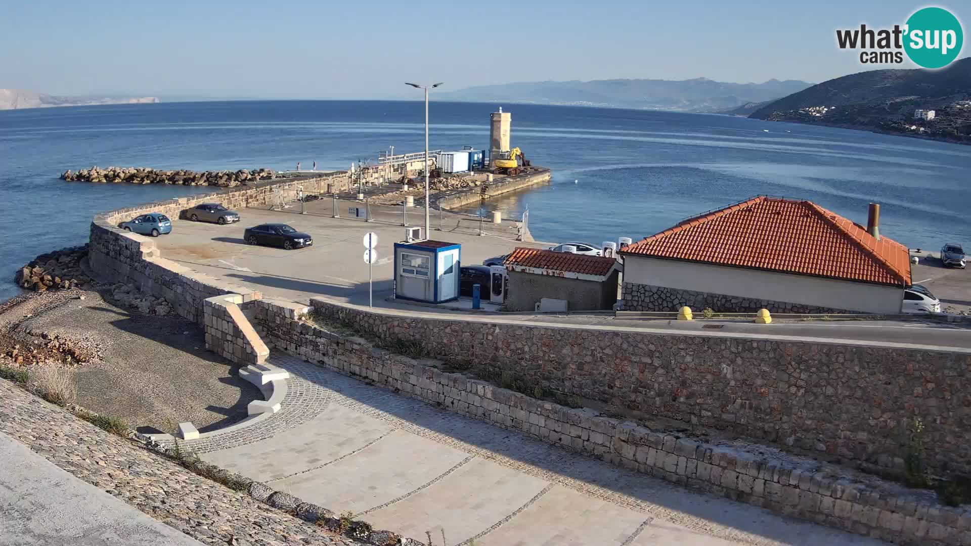 Senj Hafen Webcam – Wellenbrecher & Leuchtturm Liveblick