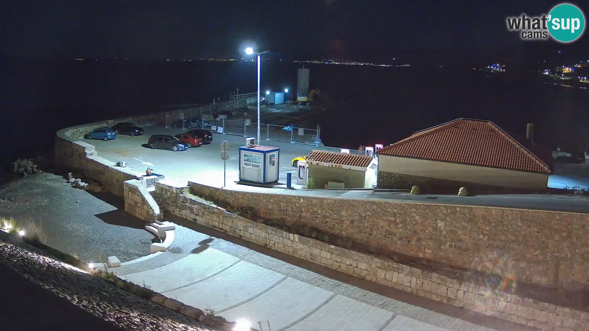 Senj Hafen Webcam – Wellenbrecher & Leuchtturm Liveblick
