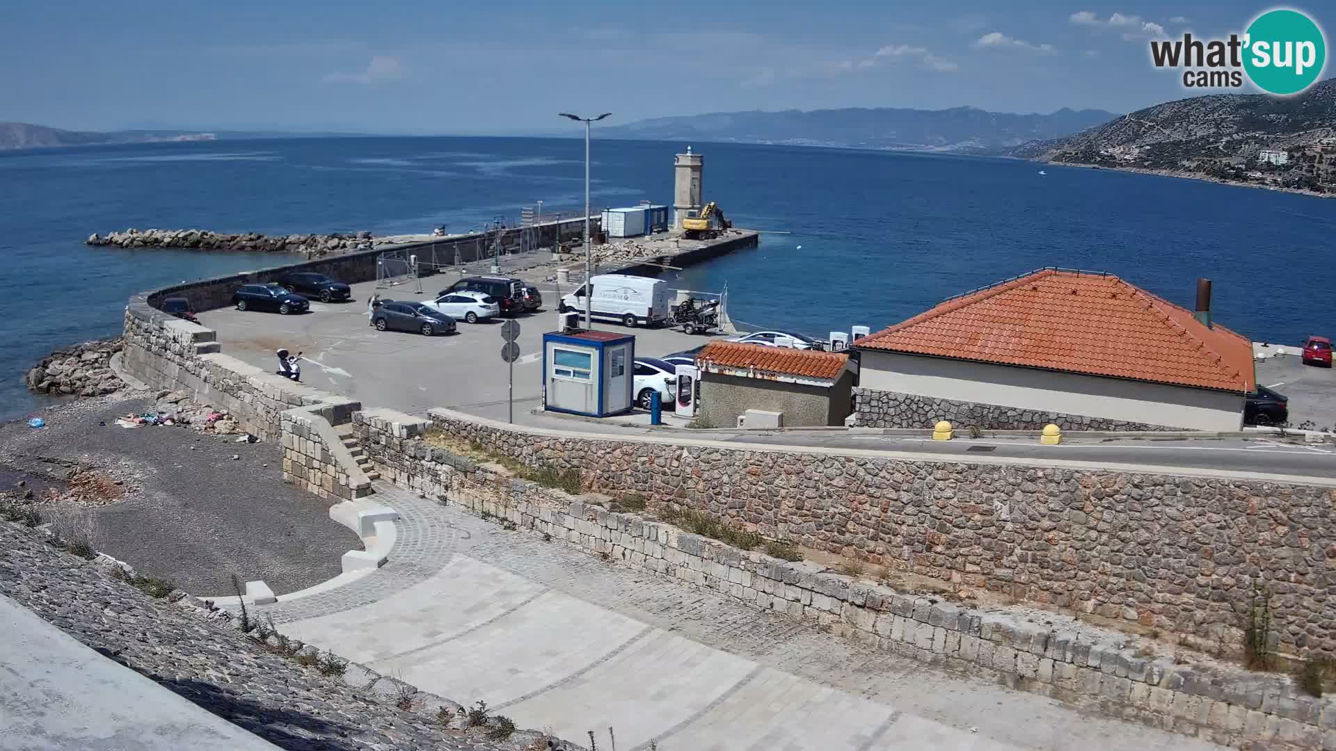 Senj Hafen Webcam – Wellenbrecher & Leuchtturm Liveblick