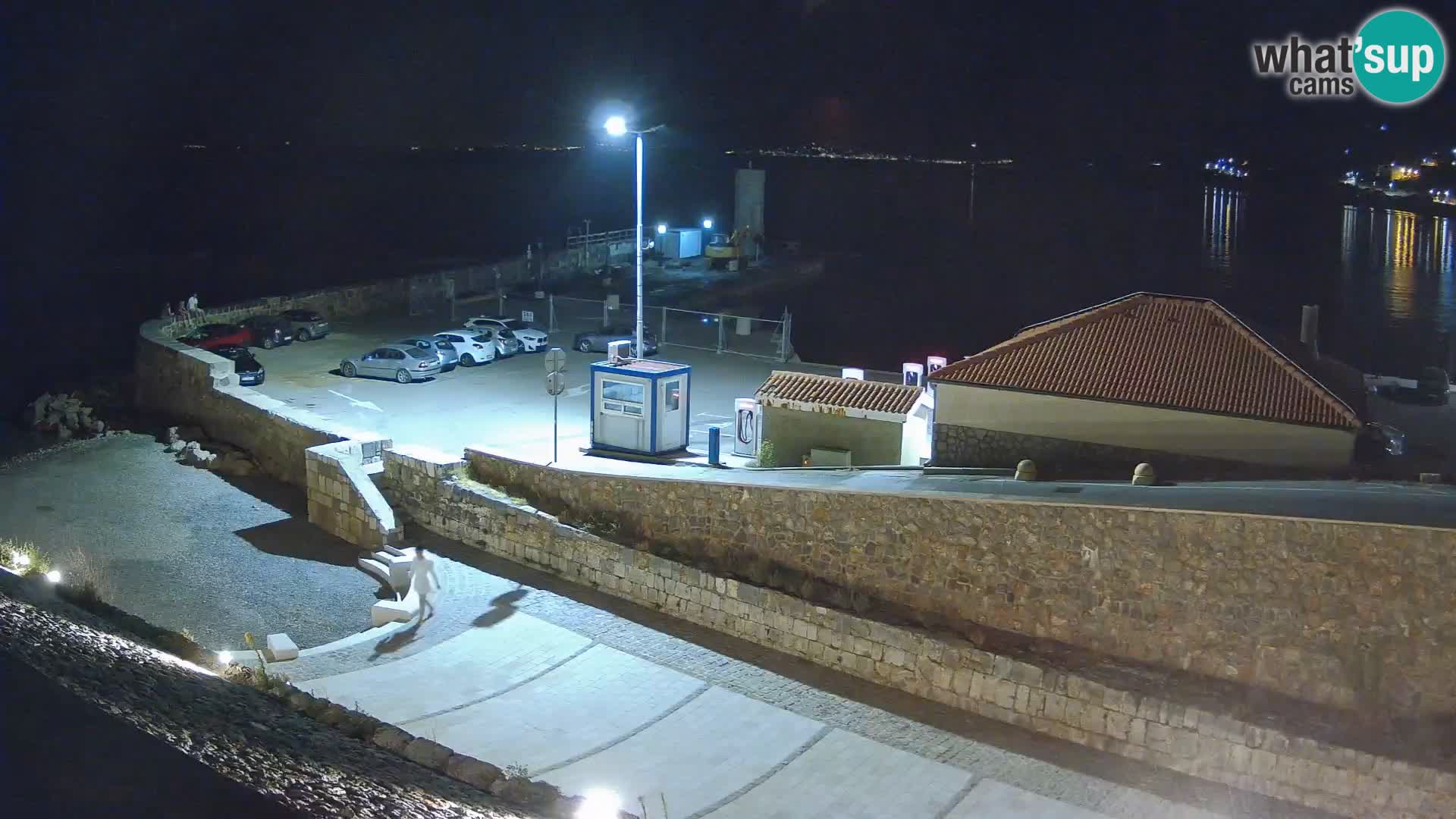 Webcam port de Senj – Vue sur la jetée et le phare