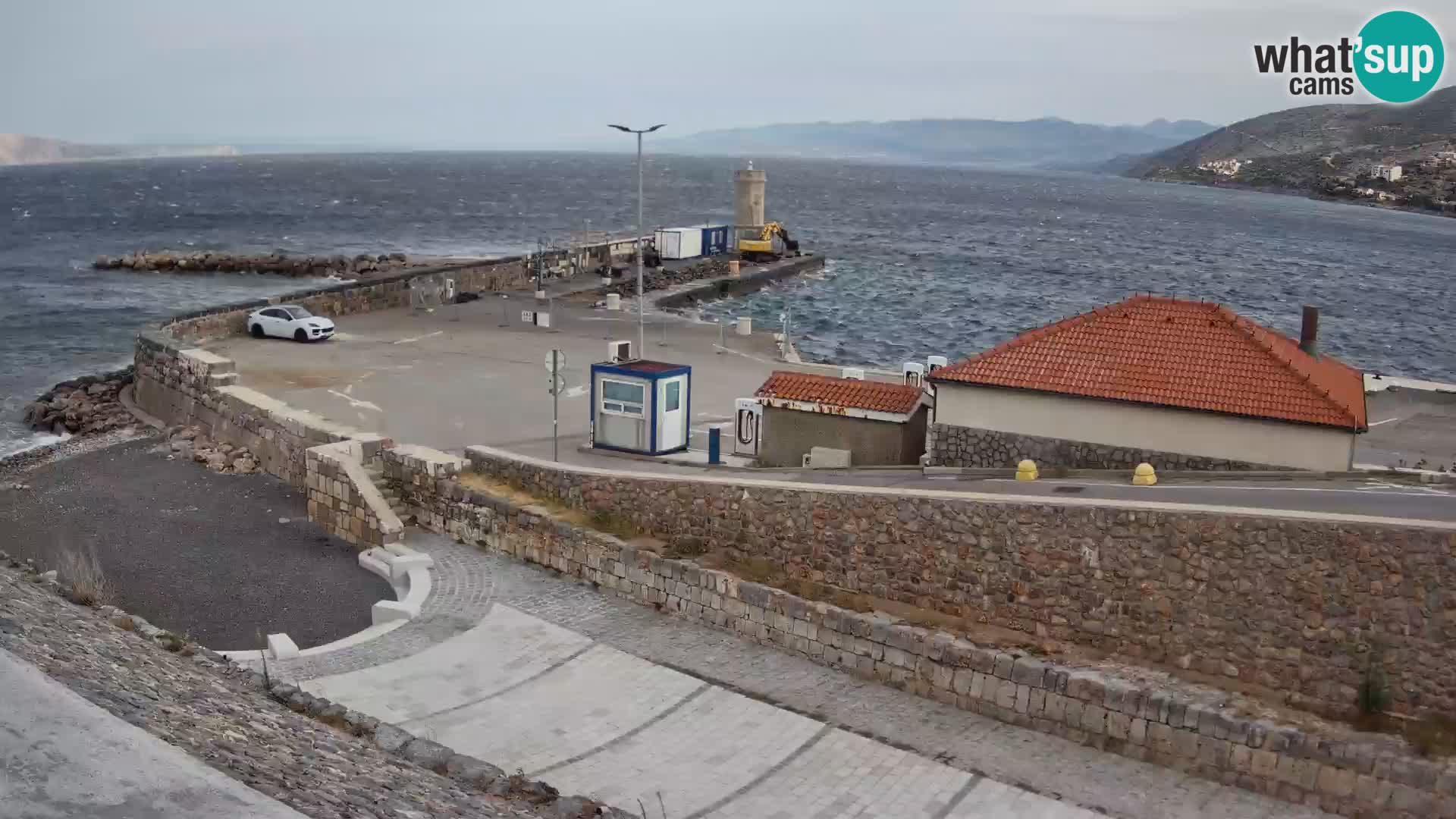 Webcam Porto di Segna – Frangiflutti e Faro in diretta