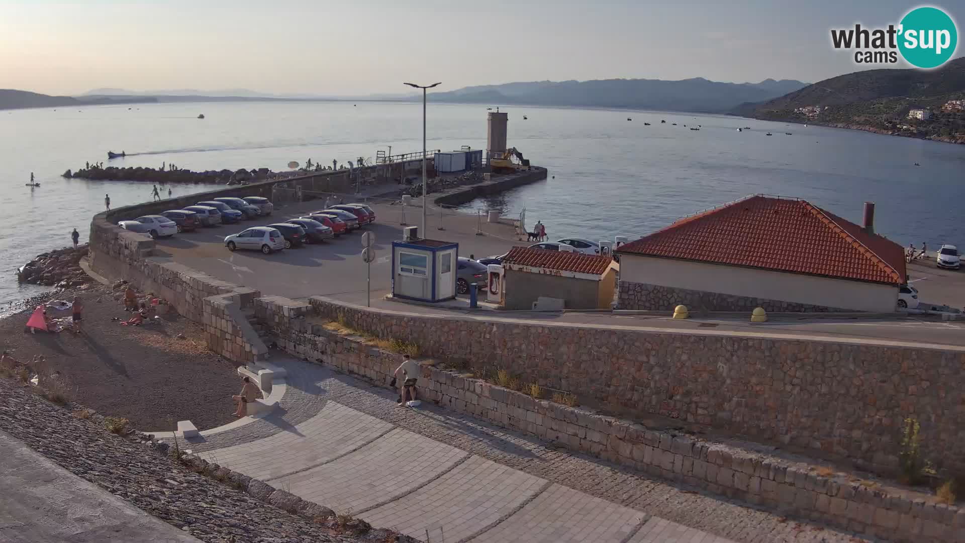 Webcam Porto di Segna – Frangiflutti e Faro in diretta