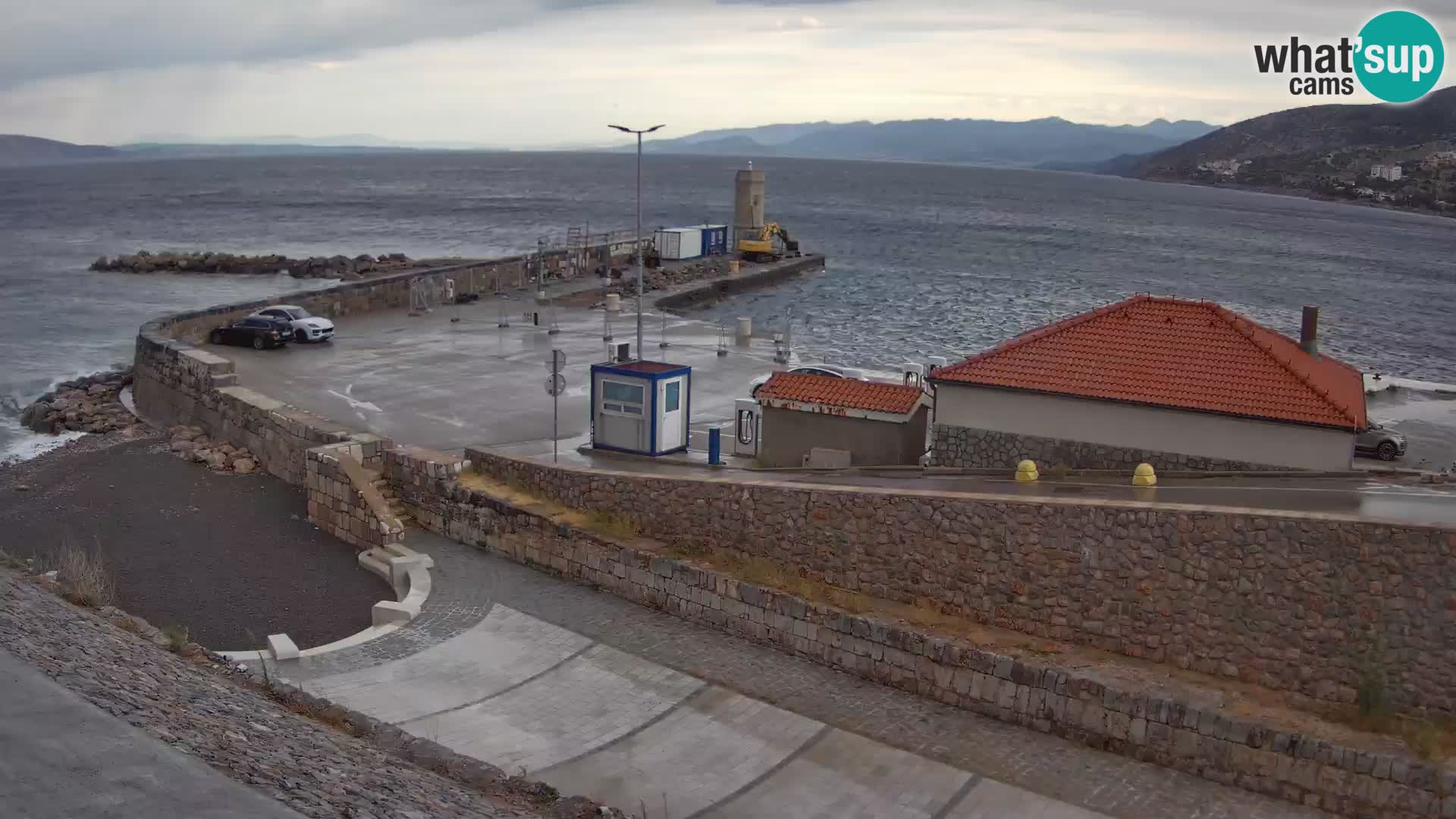 Webcam Porto di Segna – Frangiflutti e Faro in diretta