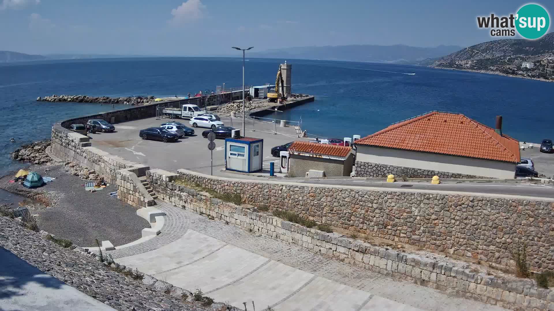 Webcam port de Senj – Vue sur la jetée et le phare