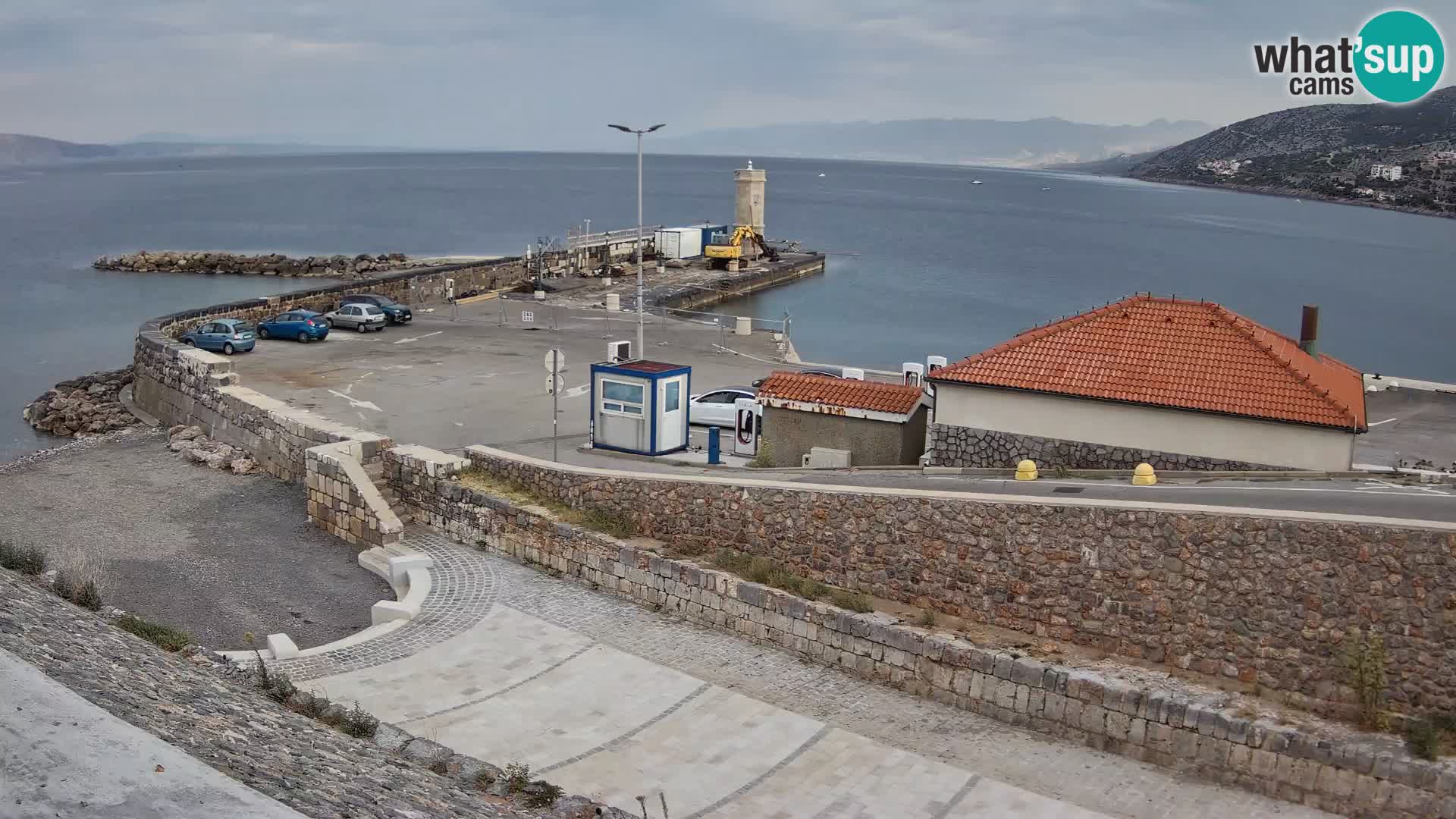 Senj Hafen Webcam – Wellenbrecher & Leuchtturm Liveblick
