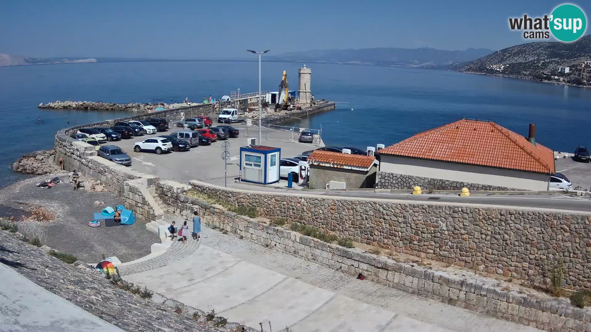 Web kamera Senj luka – Lukobran i svjetionik uživo