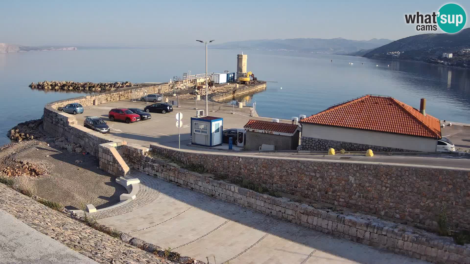 Webcam Porto di Segna – Frangiflutti e Faro in diretta