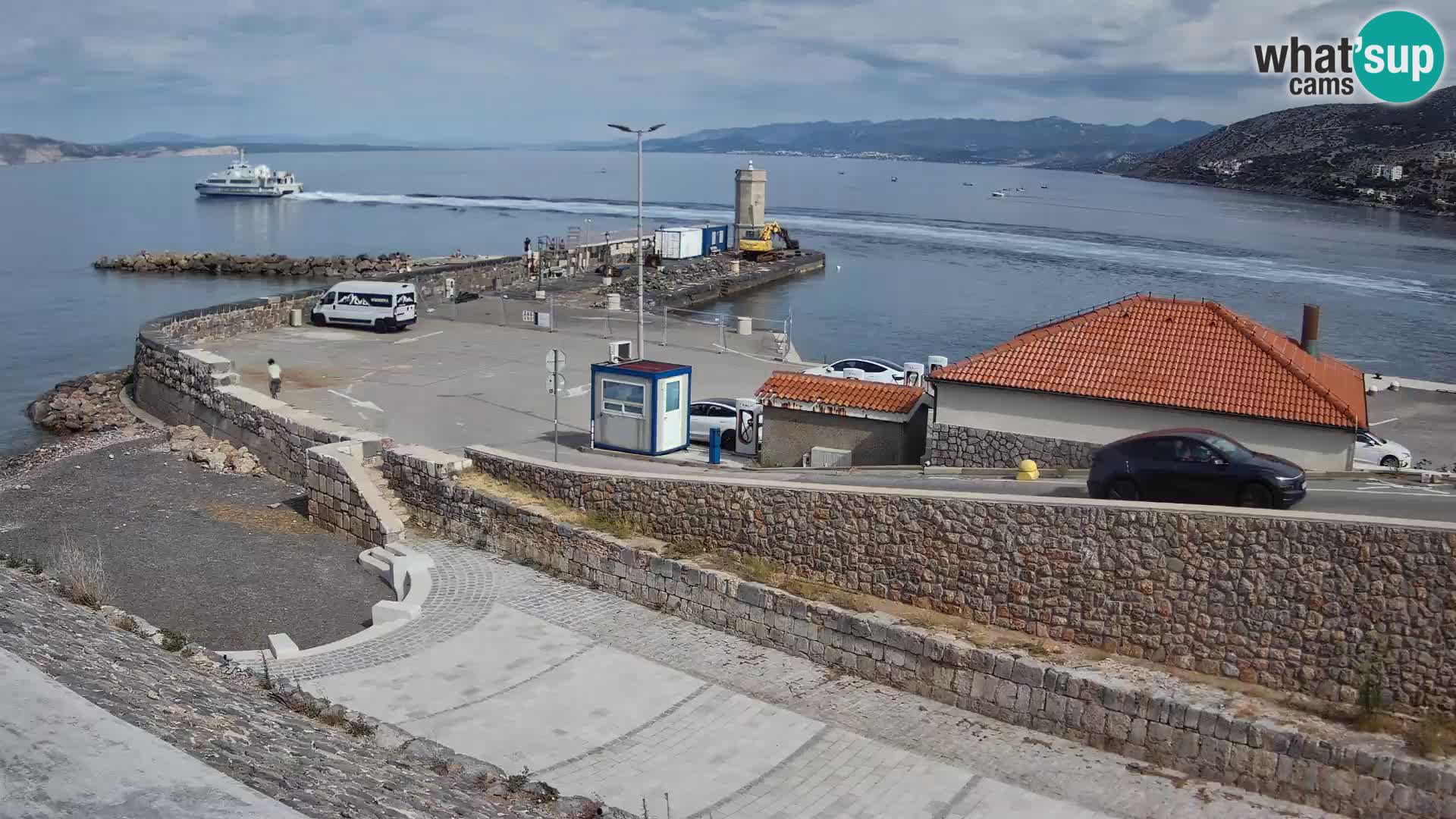 Webcam puerto de Senj – Rompeolas y faro en directo