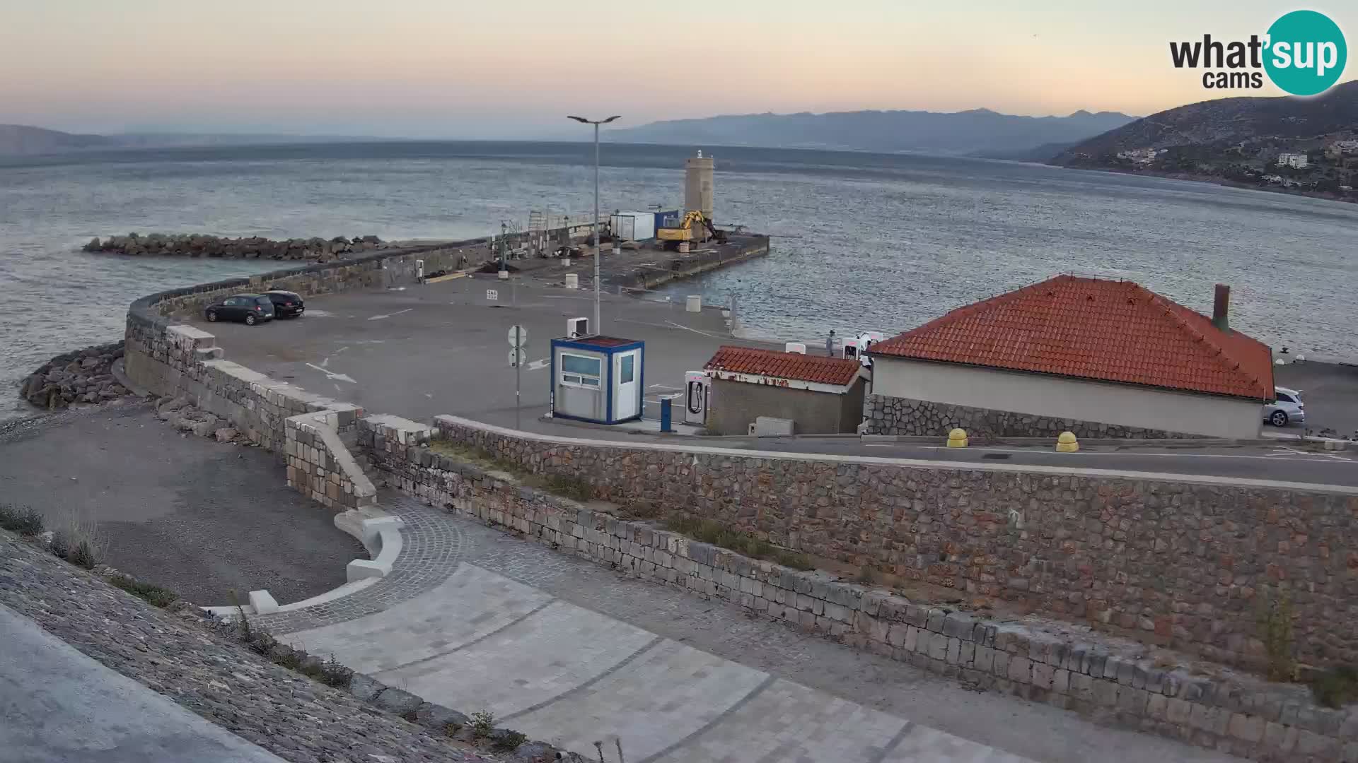 Senj Harbour Webcam – Breakwater & Lighthouse Live View
