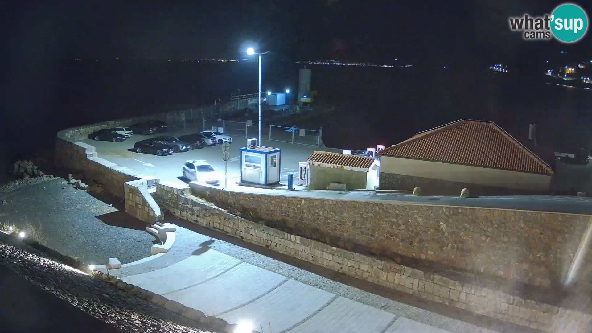 Webcam puerto de Senj – Rompeolas y faro en directo