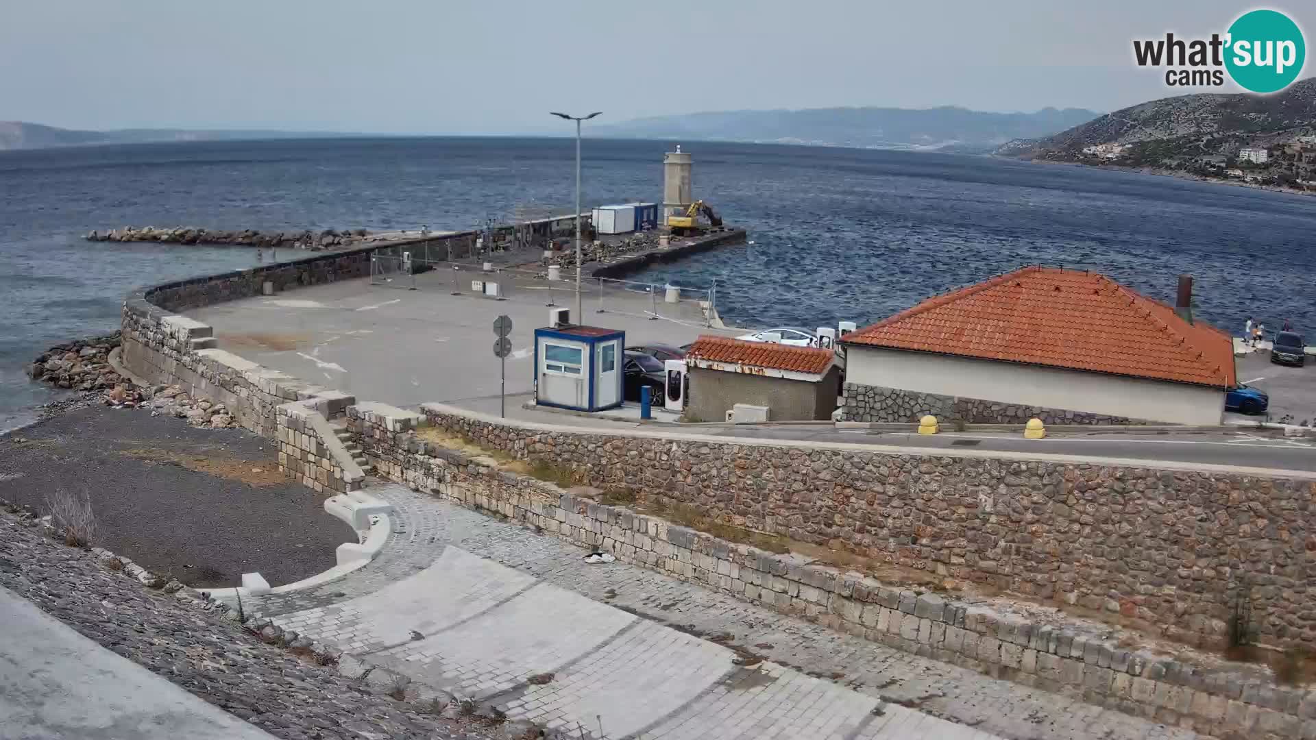 Web kamera Senj luka – Lukobran i svjetionik uživo