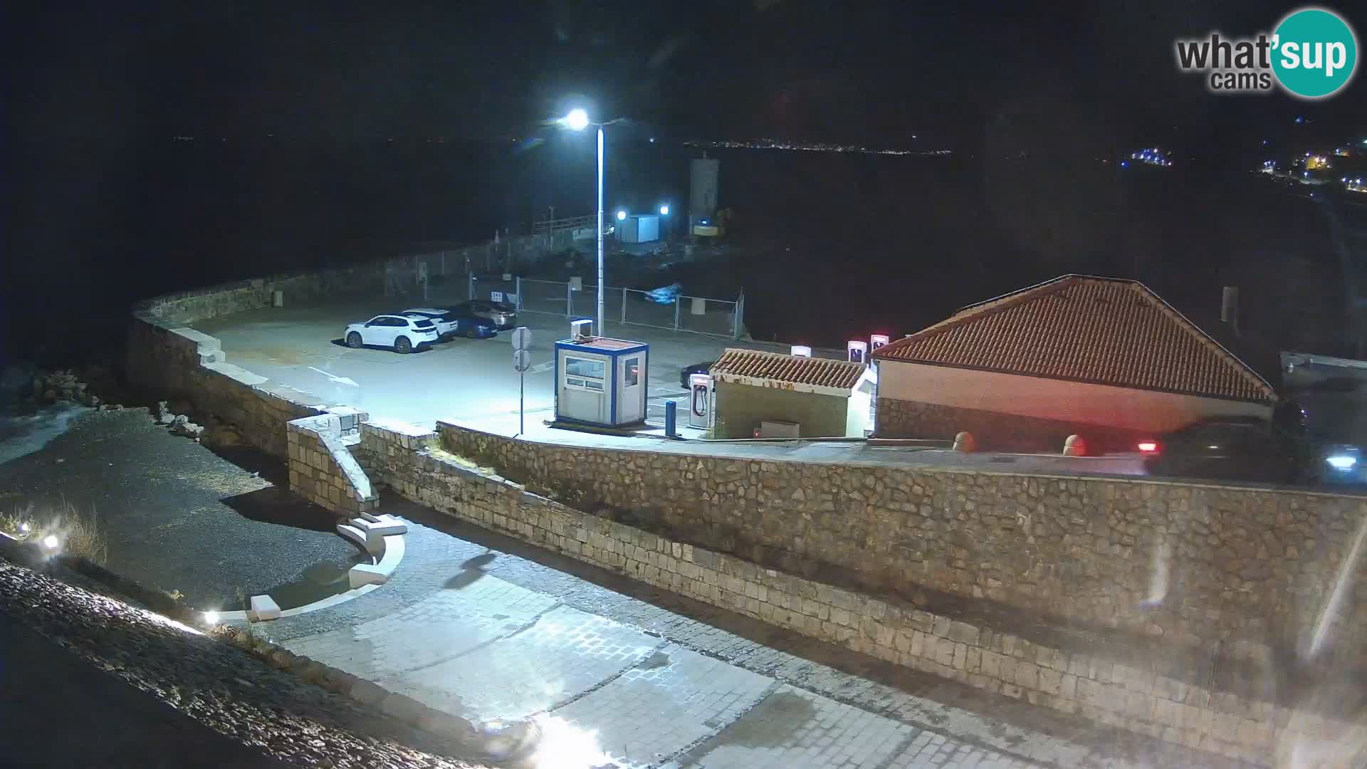 Senj Hafen Webcam – Wellenbrecher & Leuchtturm Liveblick