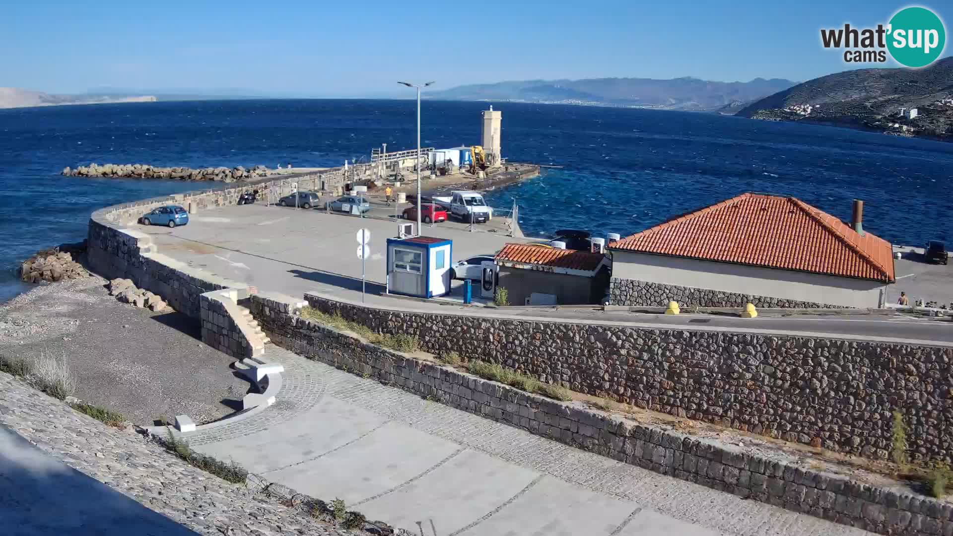Web kamera Senj luka – Lukobran i svjetionik uživo